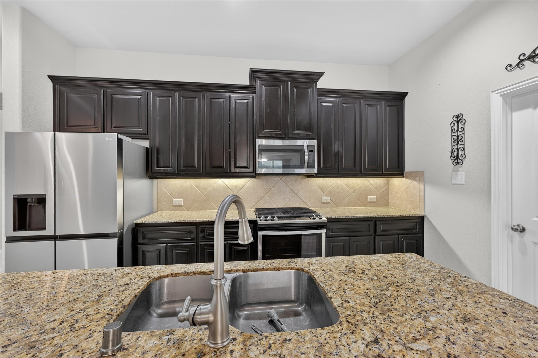 2728 Country Church Road Mckinney TX 75071