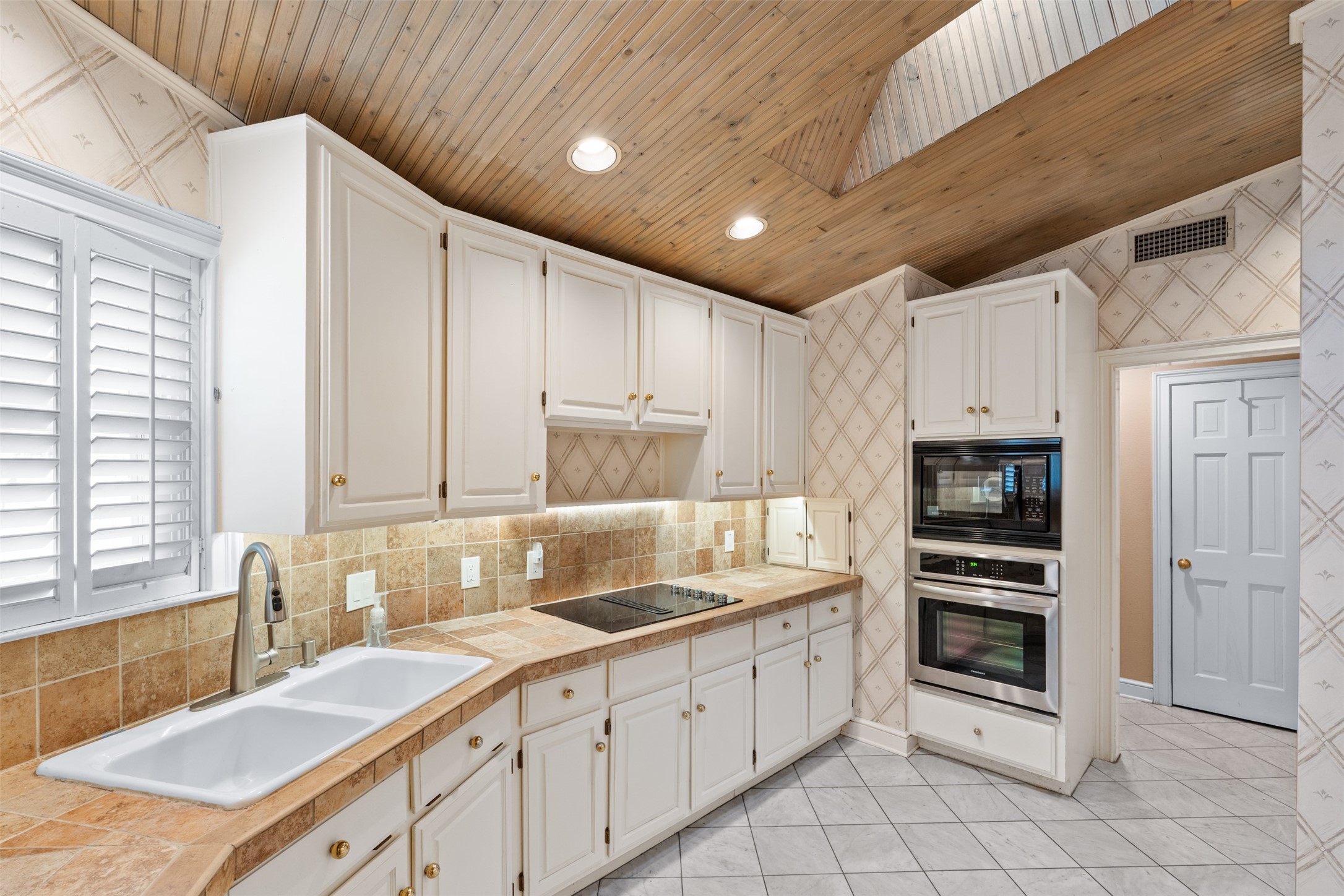5821 Ridgerock Court Fort Worth TX 76132