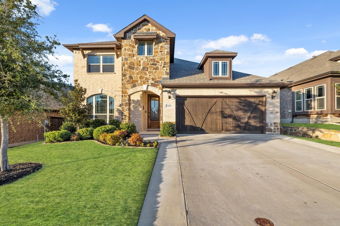 909 Summer Lane Mckinney TX 75071