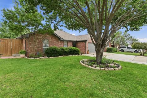 3912 Periwinkle Drive Fort Worth TX 76137