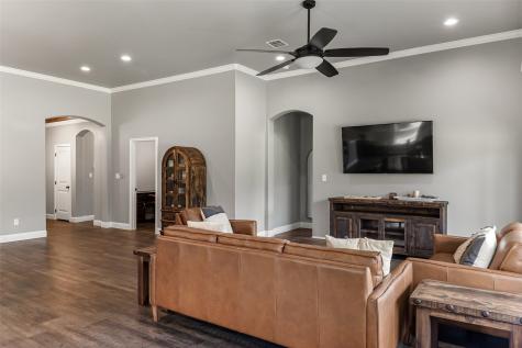 4905 Frio Drive Granbury TX 76048
