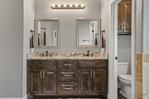 4905 Frio Drive Granbury TX 76048