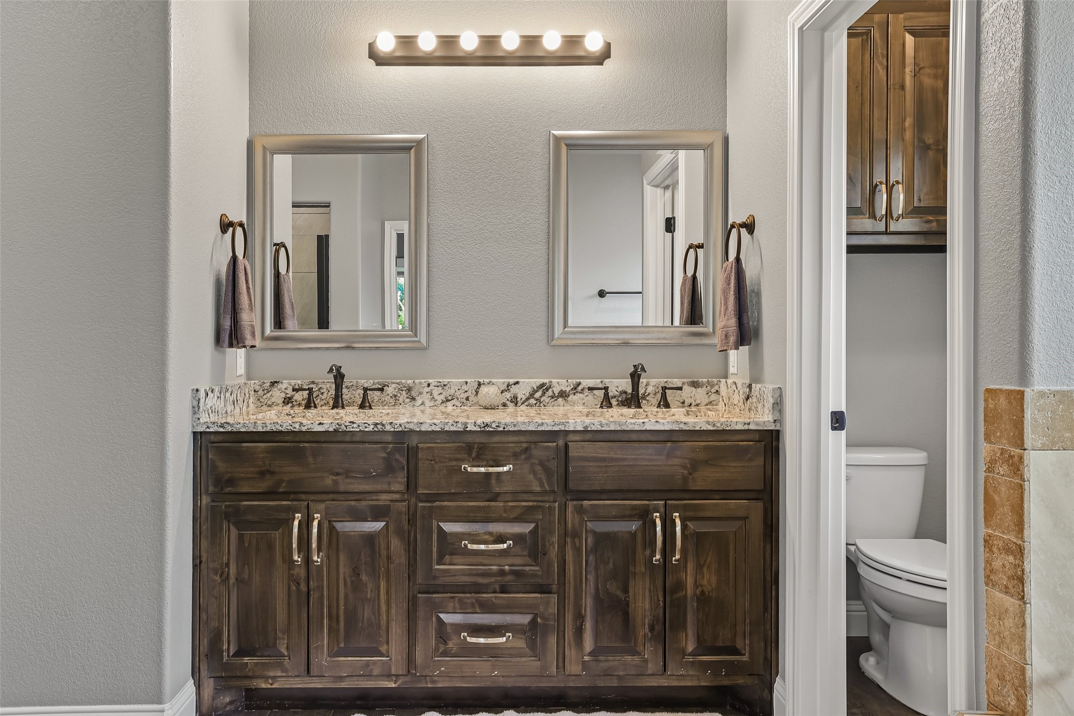 4905 Frio Drive Granbury TX 76048