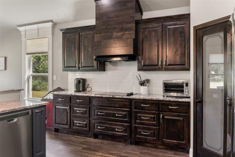4905 Frio Drive Granbury TX 76048