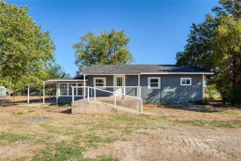716 N Main Street Graford TX 76449