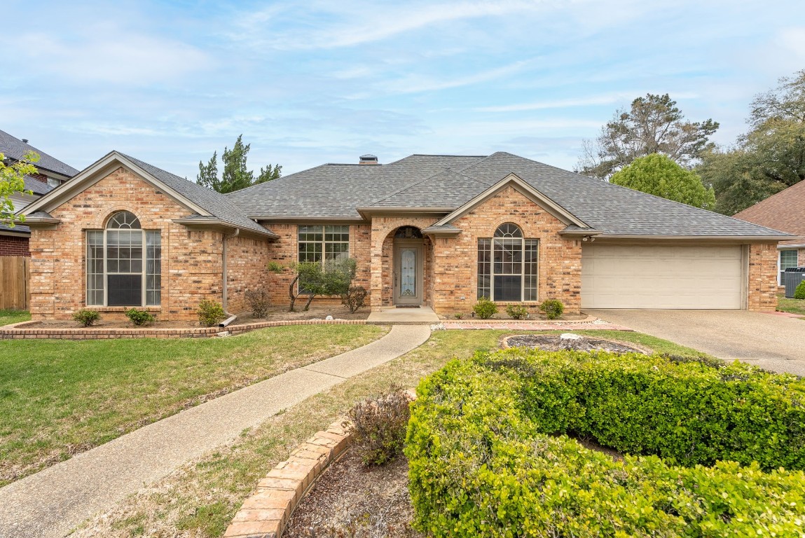 3406 Storey Lake Drive Tyler TX 75707