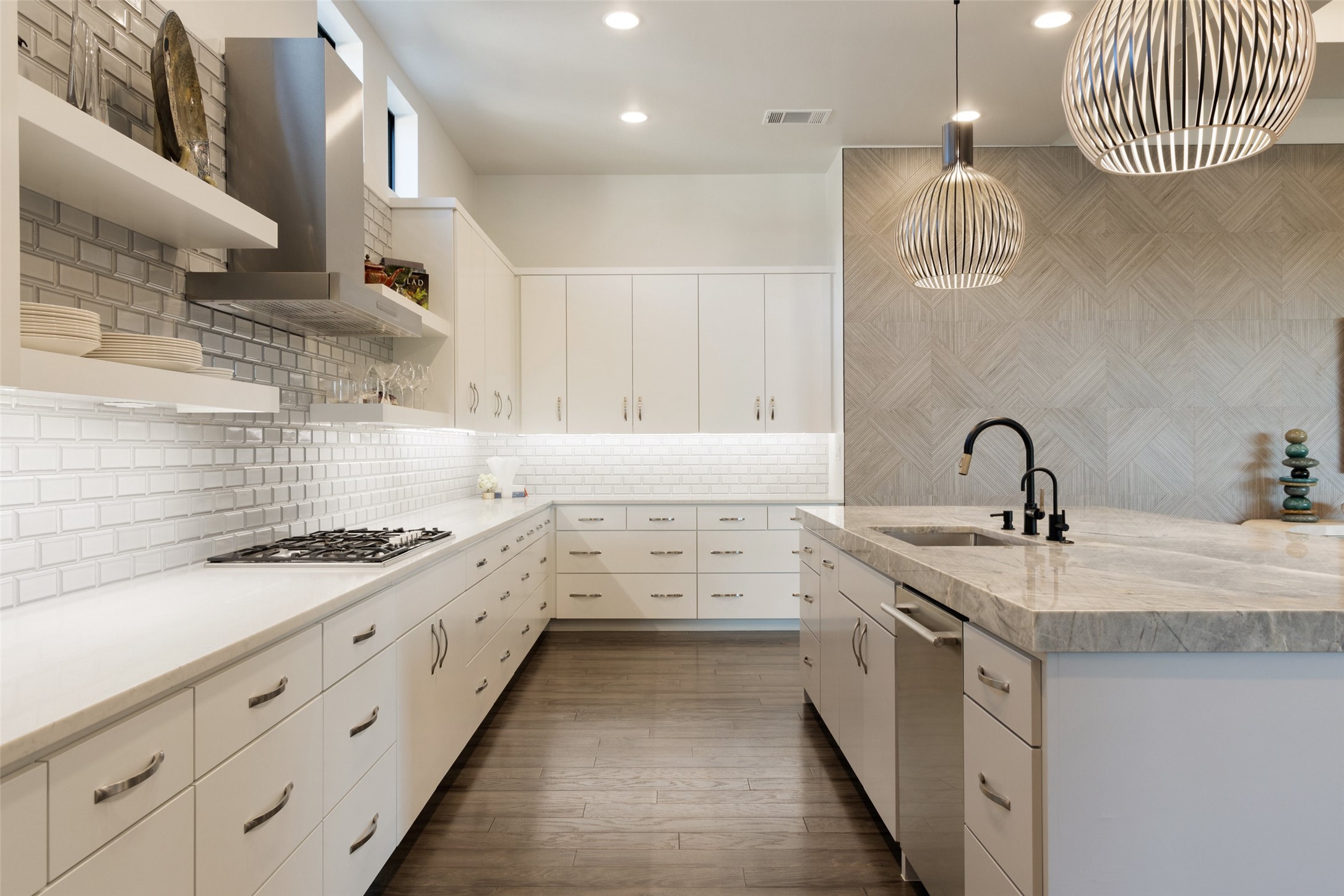 8408 Carranzo Drive Austin TX 78735