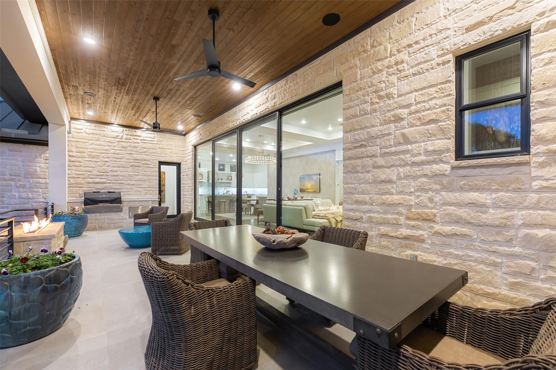 8408 Carranzo Drive Austin TX 78735