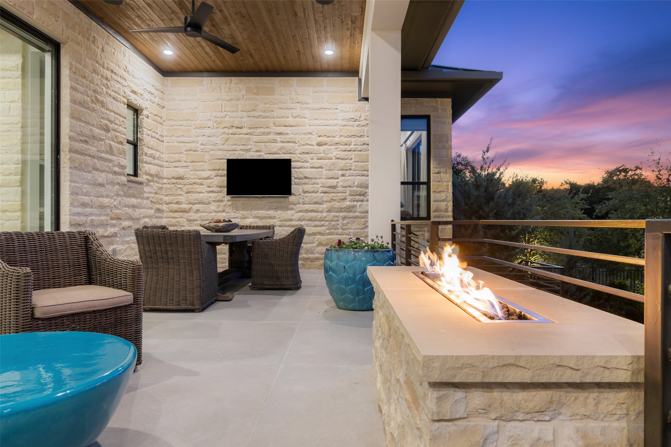 8408 Carranzo Drive Austin TX 78735