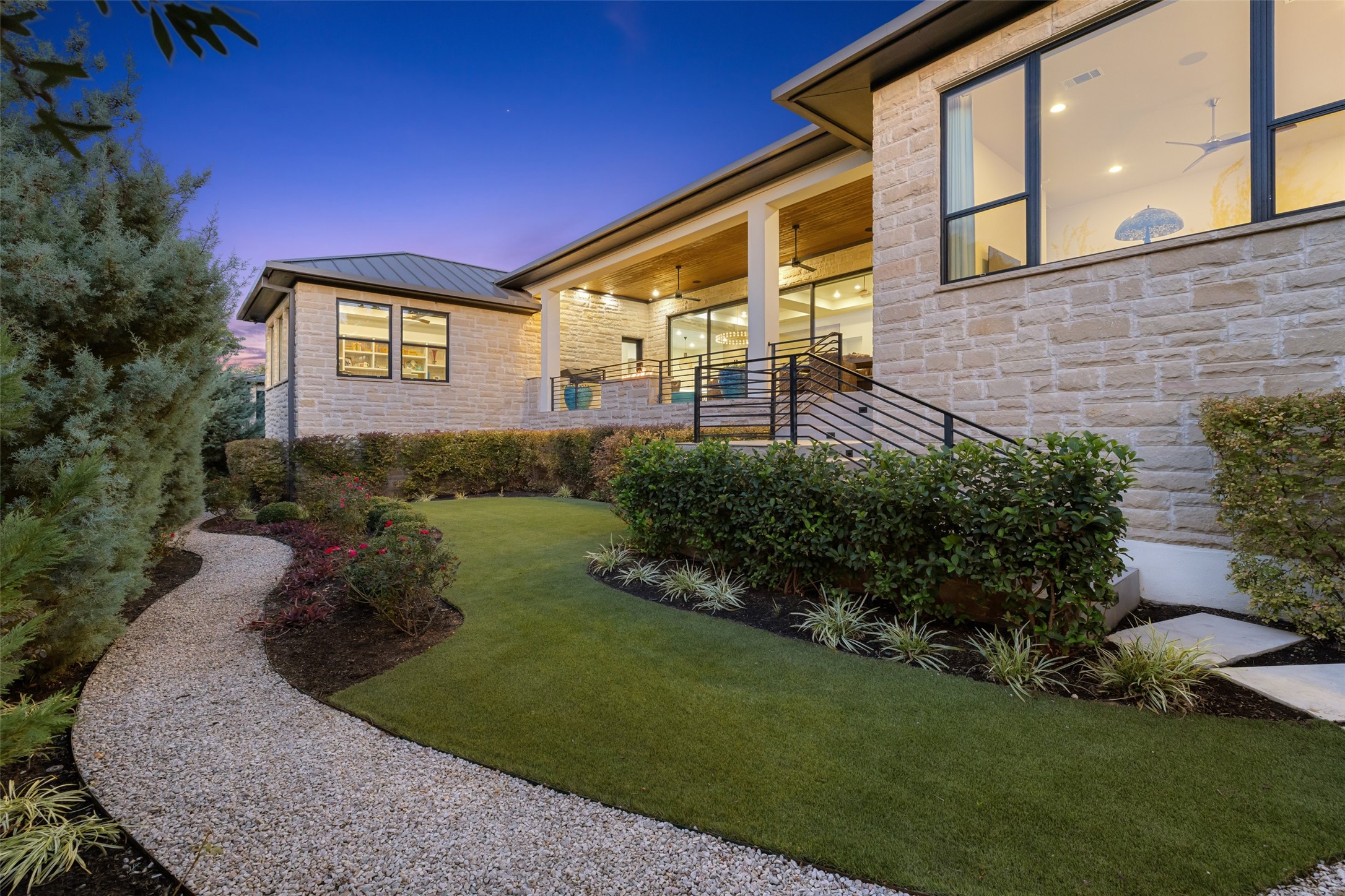8408 Carranzo Drive Austin TX 78735