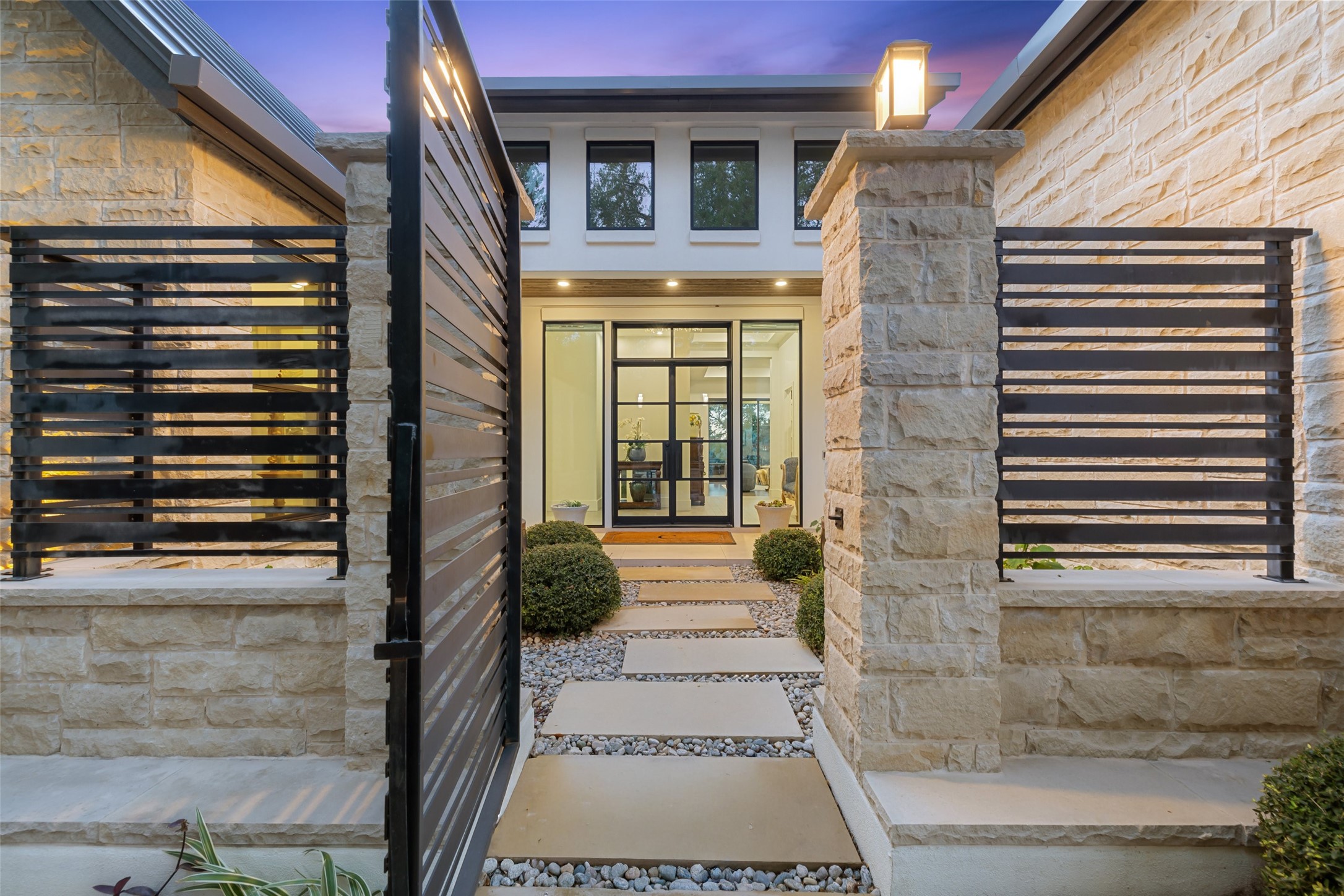 8408 Carranzo Drive Austin TX 78735