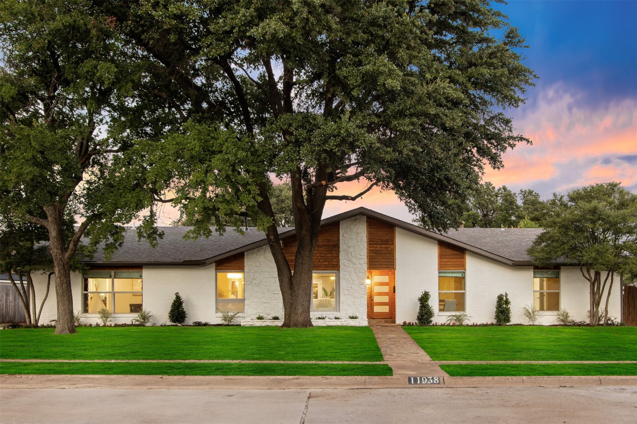 11938 Cold Harbor Lane Dallas TX 75244