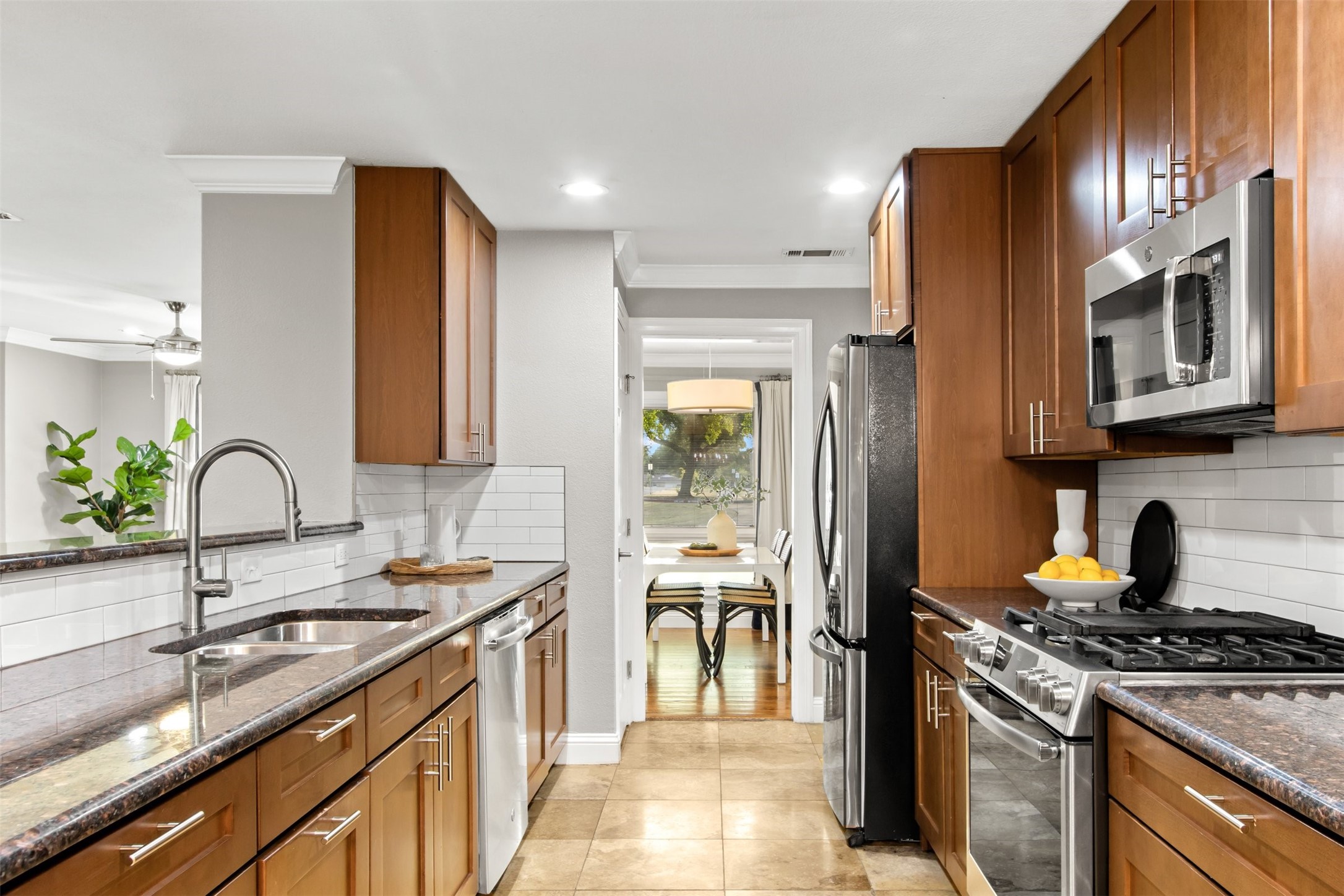11938 Cold Harbor Lane Dallas TX 75244