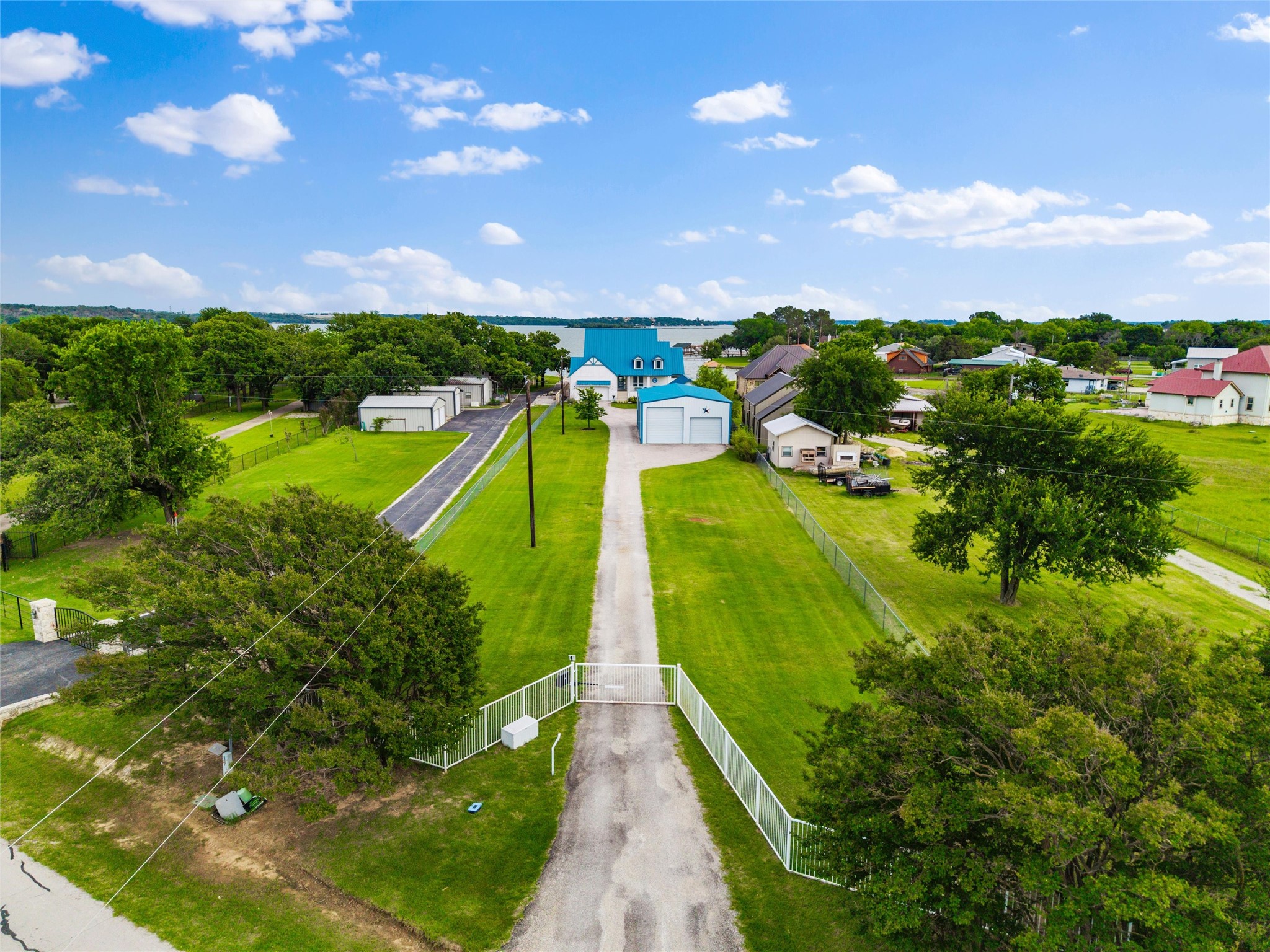 6625 Sandy Beach Road Azle TX 76020