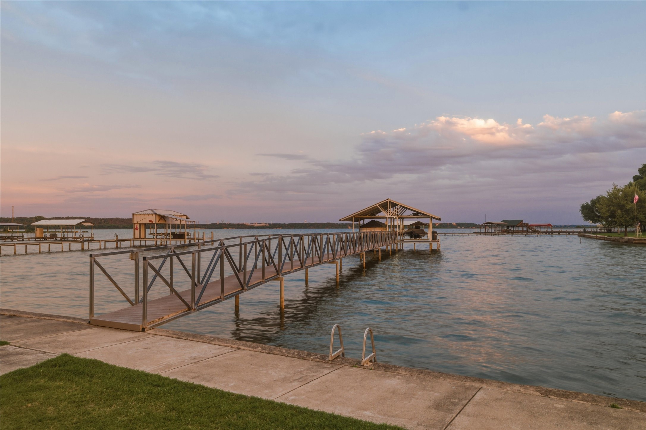 6625 Sandy Beach Road Azle TX 76020