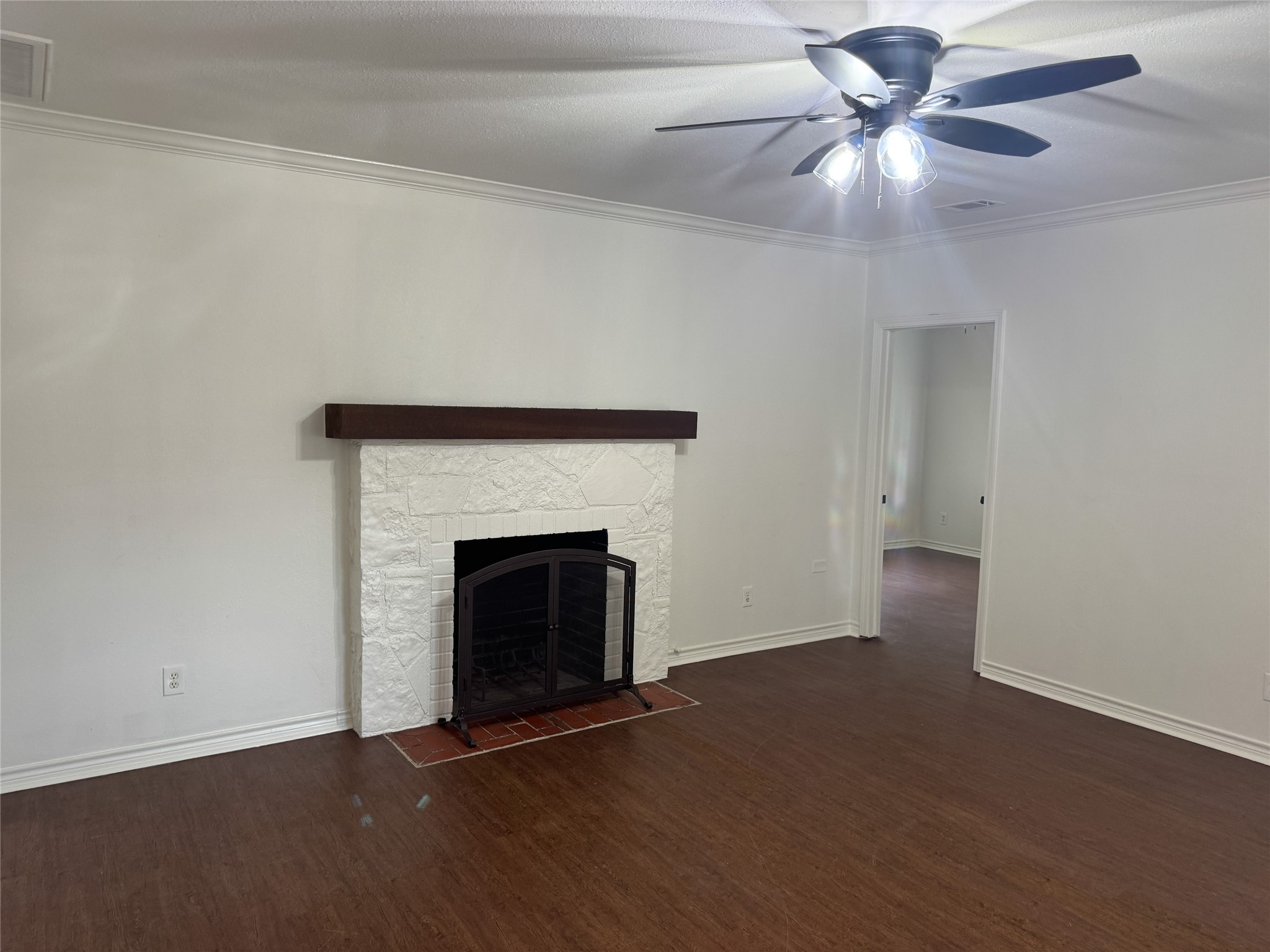 607 E Hundley Drive Lake Dallas TX 75065