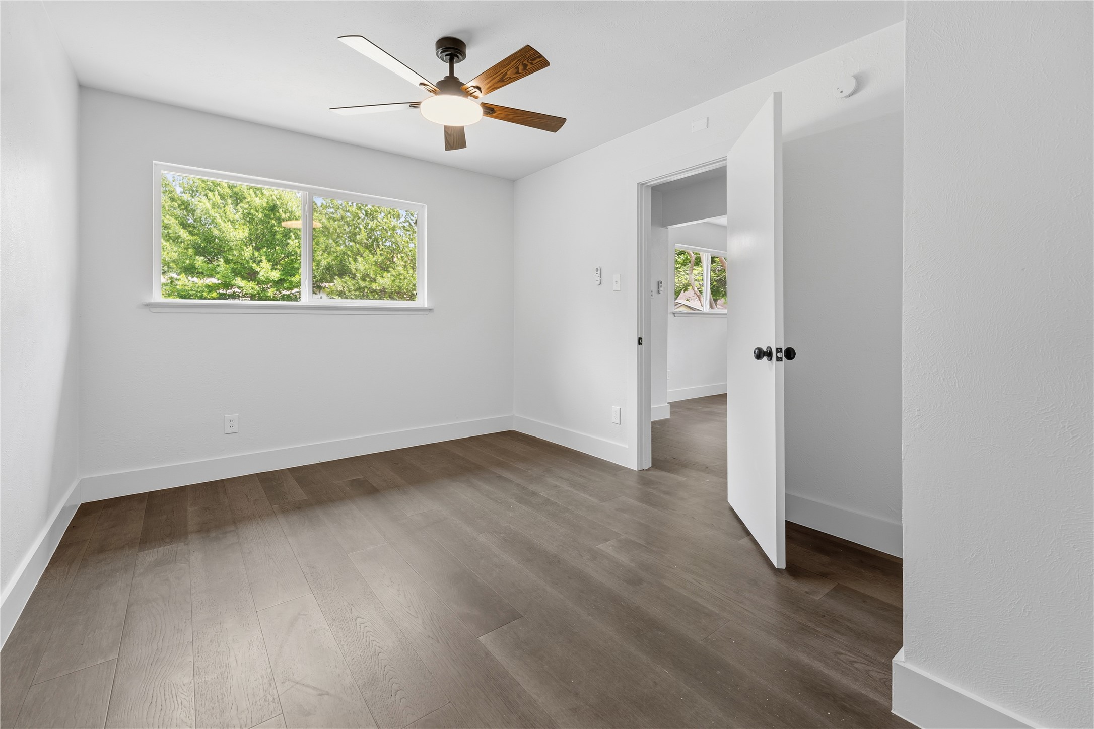 220 Robert Street Burleson TX 76028