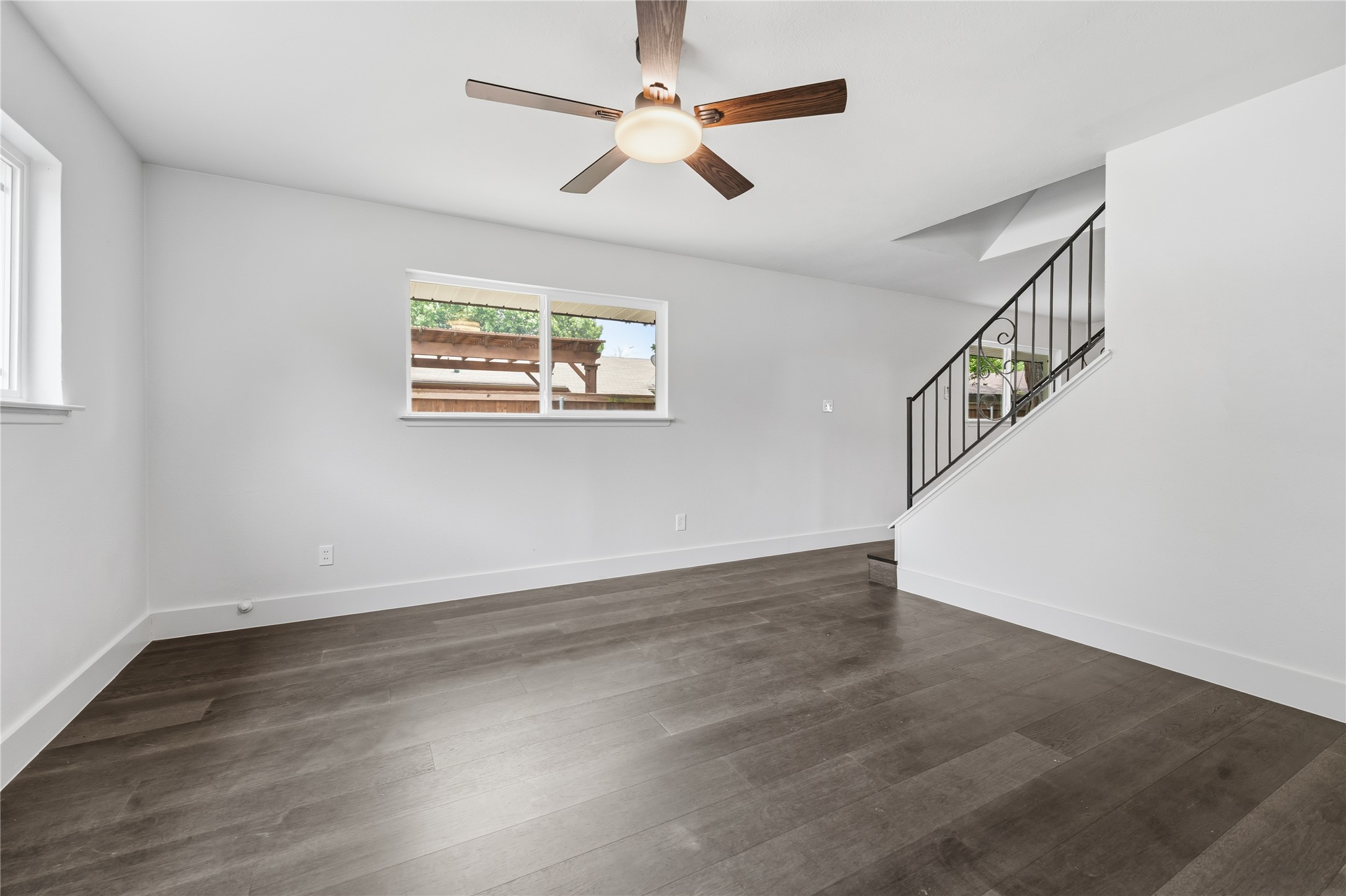 220 Robert Street Burleson TX 76028