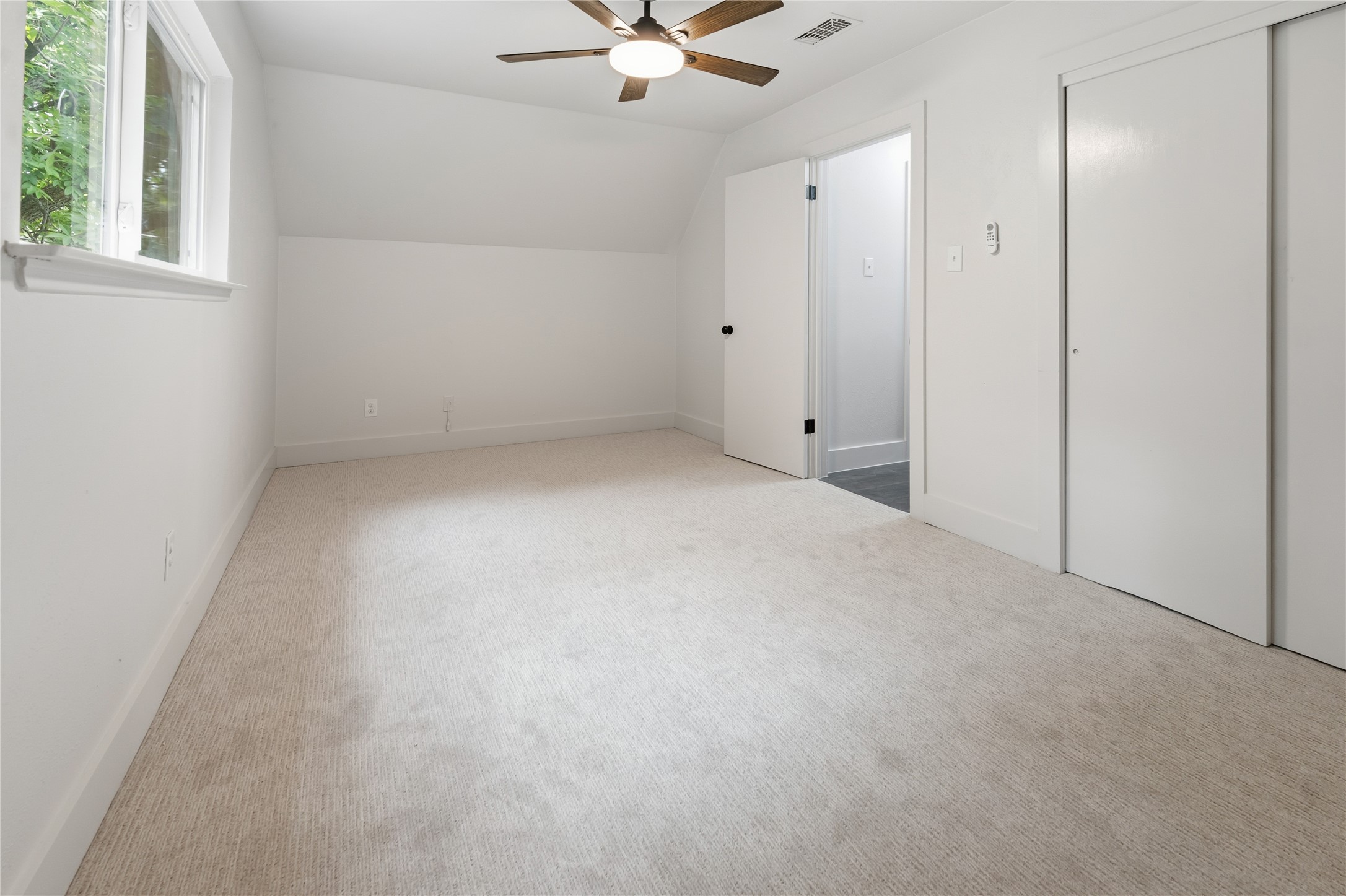 220 Robert Street Burleson TX 76028