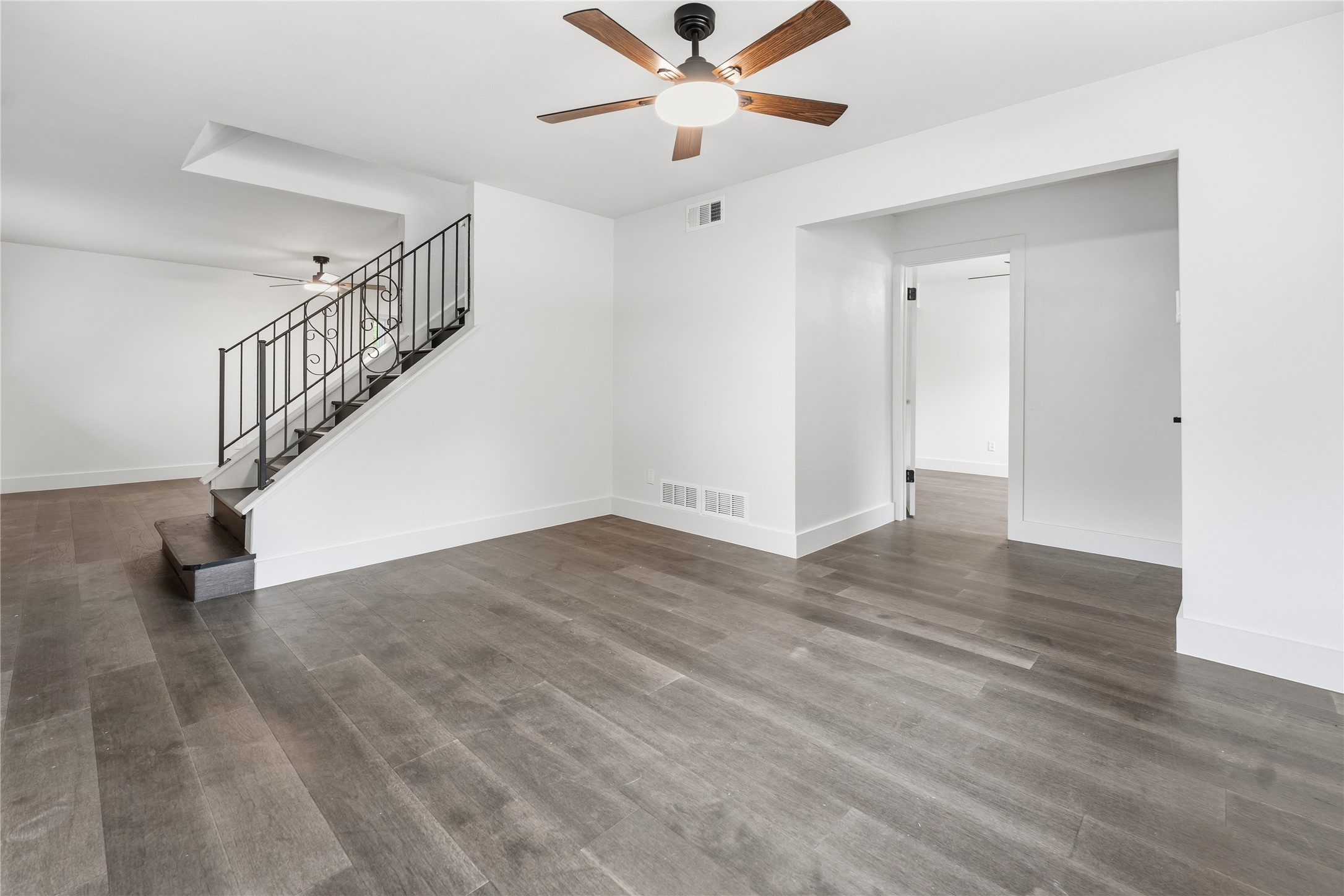 220 Robert Street Burleson TX 76028