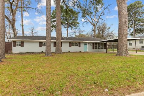 700 E Texas Street Van TX 75790