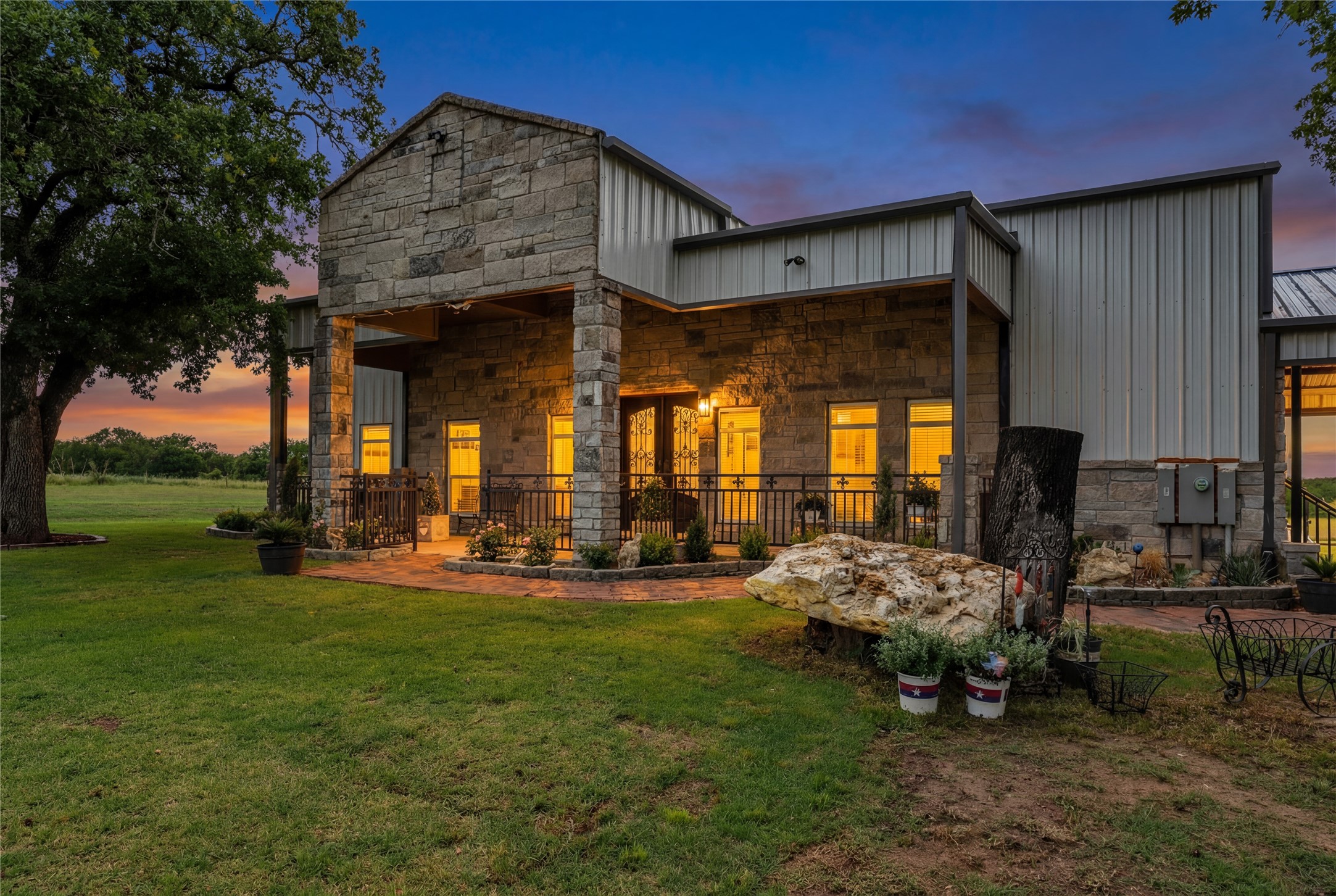 Azle TX, 945 Jennings Lane