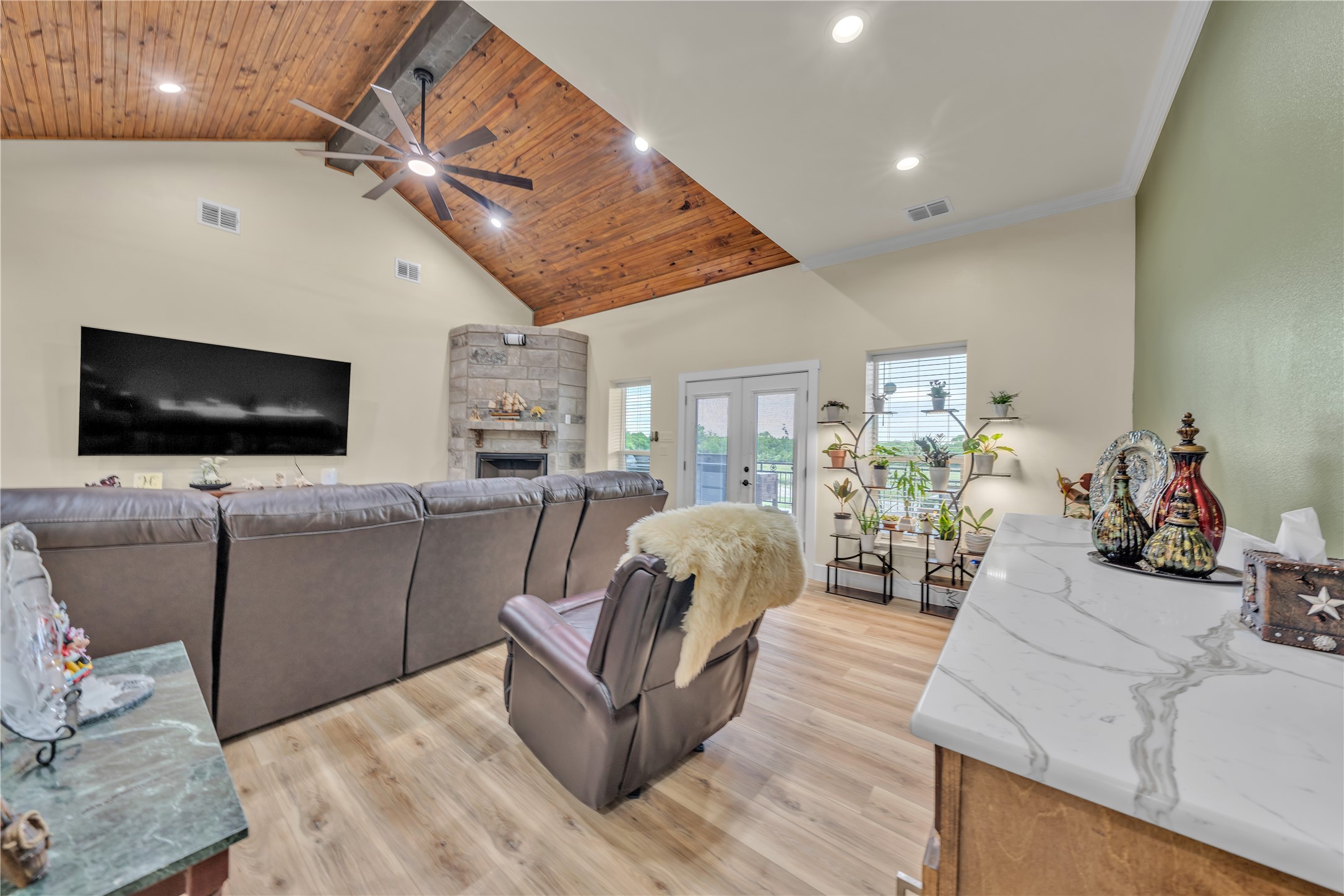 945 Jennings Lane Azle TX 76020