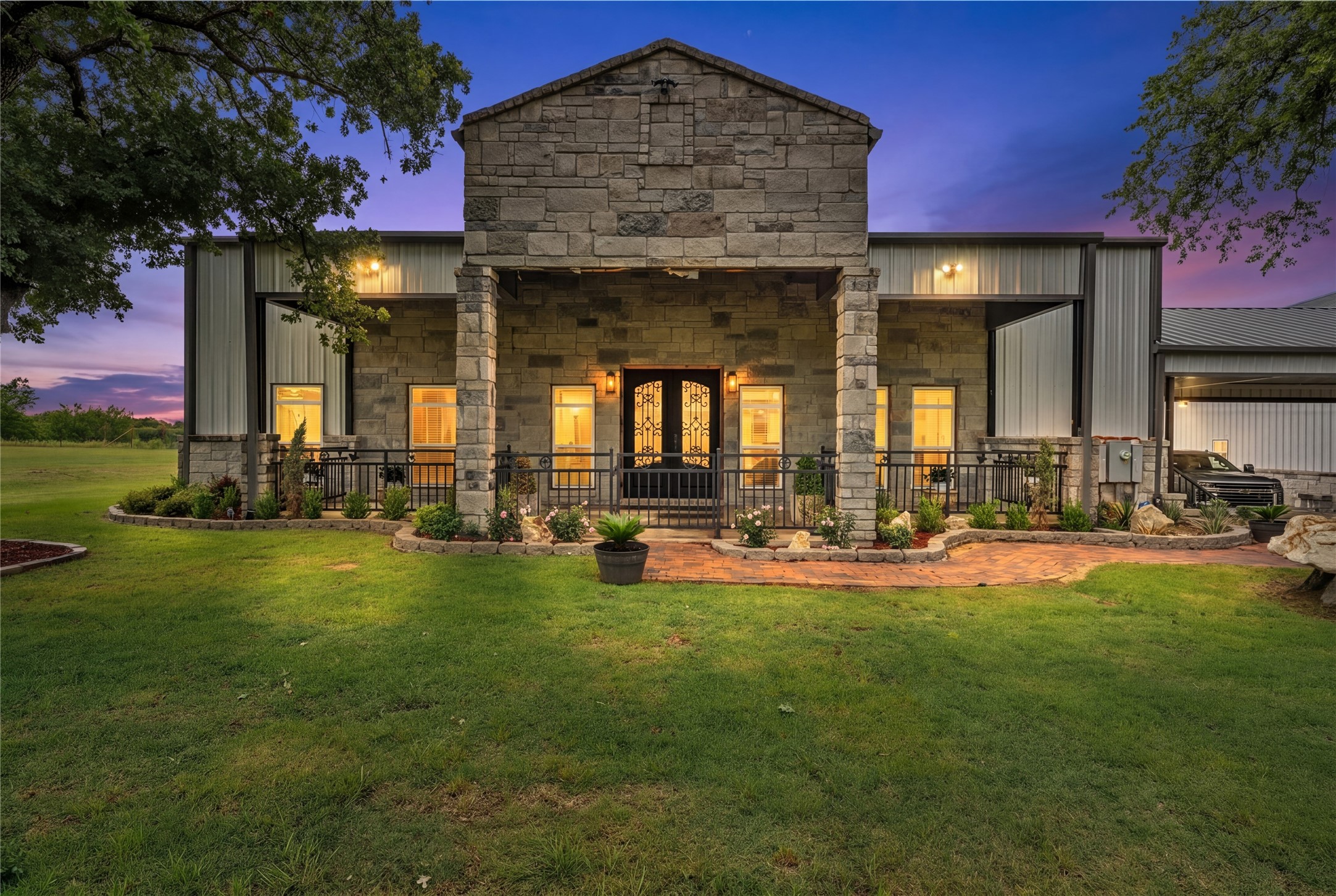 945 Jennings Lane Azle TX 76020