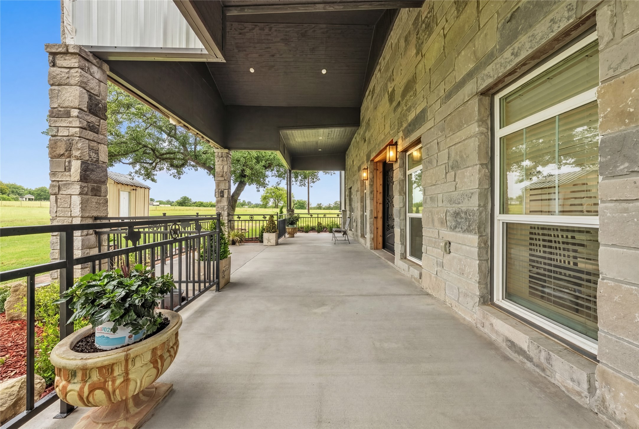 945 Jennings Lane Azle TX 76020