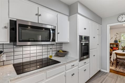 10838 Caprock Circle Dallas TX 75218