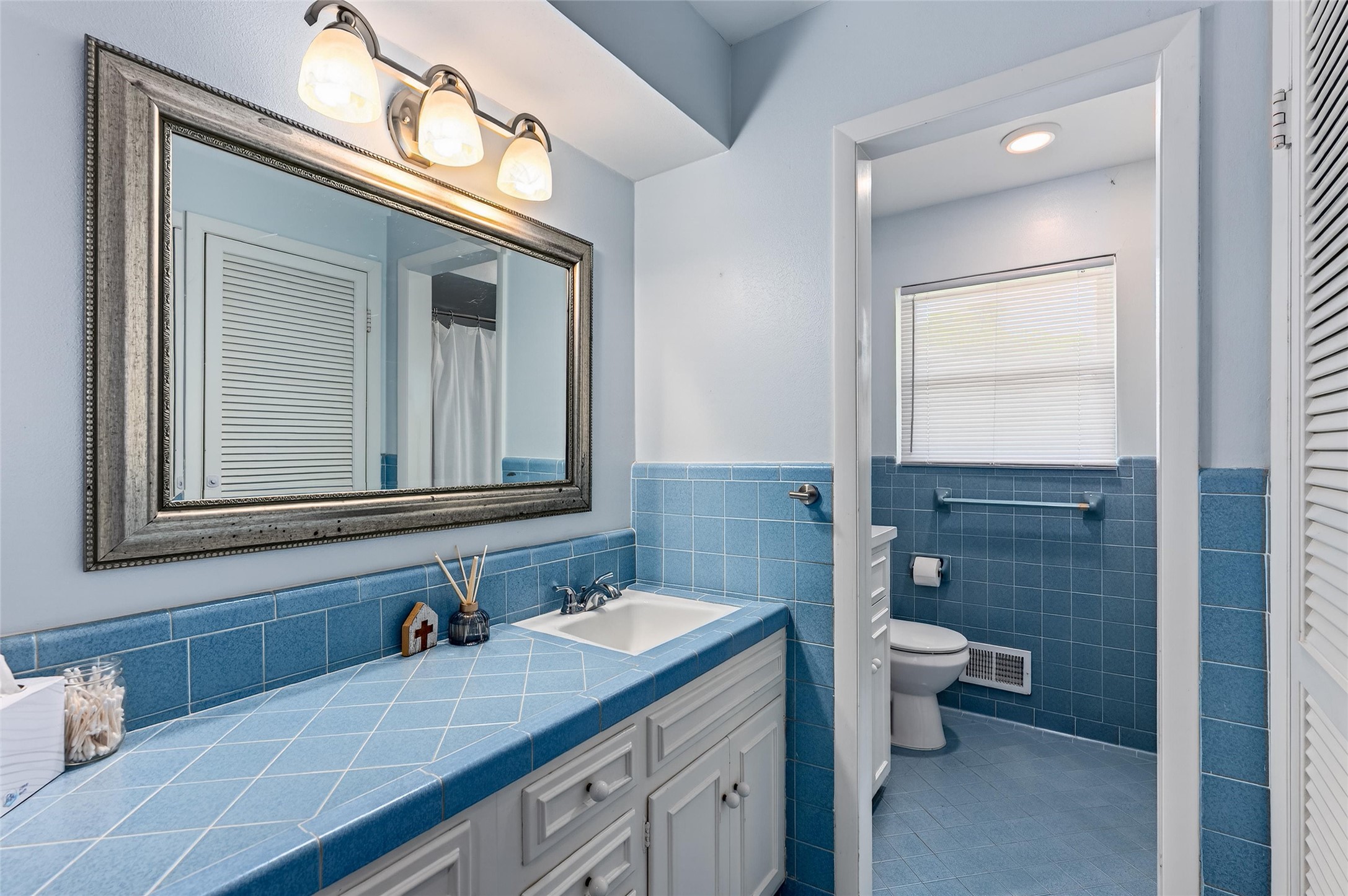 10838 Caprock Circle Dallas TX 75218