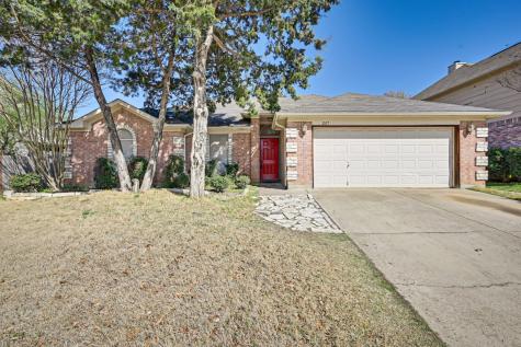 207 Yosemite Drive Mansfield TX 76063