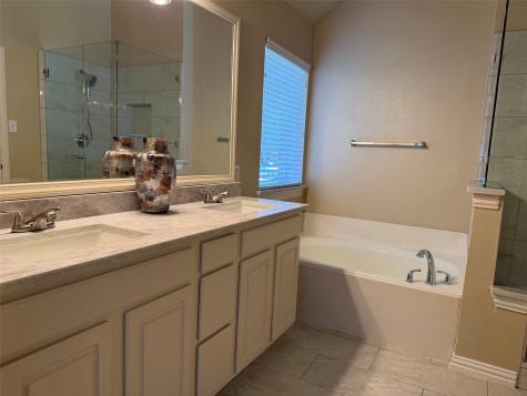 6405 Brownstone Drive Mckinney TX 75070