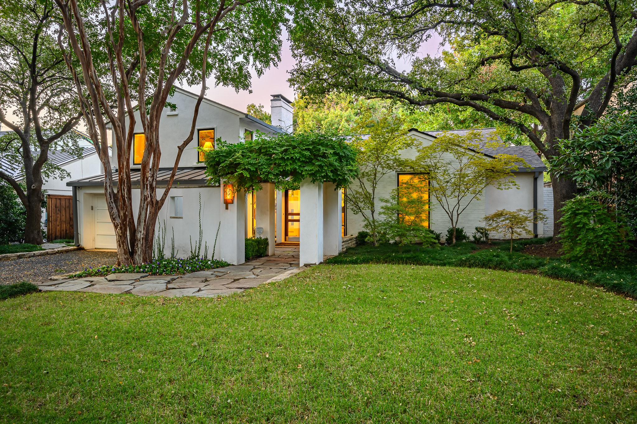 5333 Nakoma Drive Dallas TX 75209