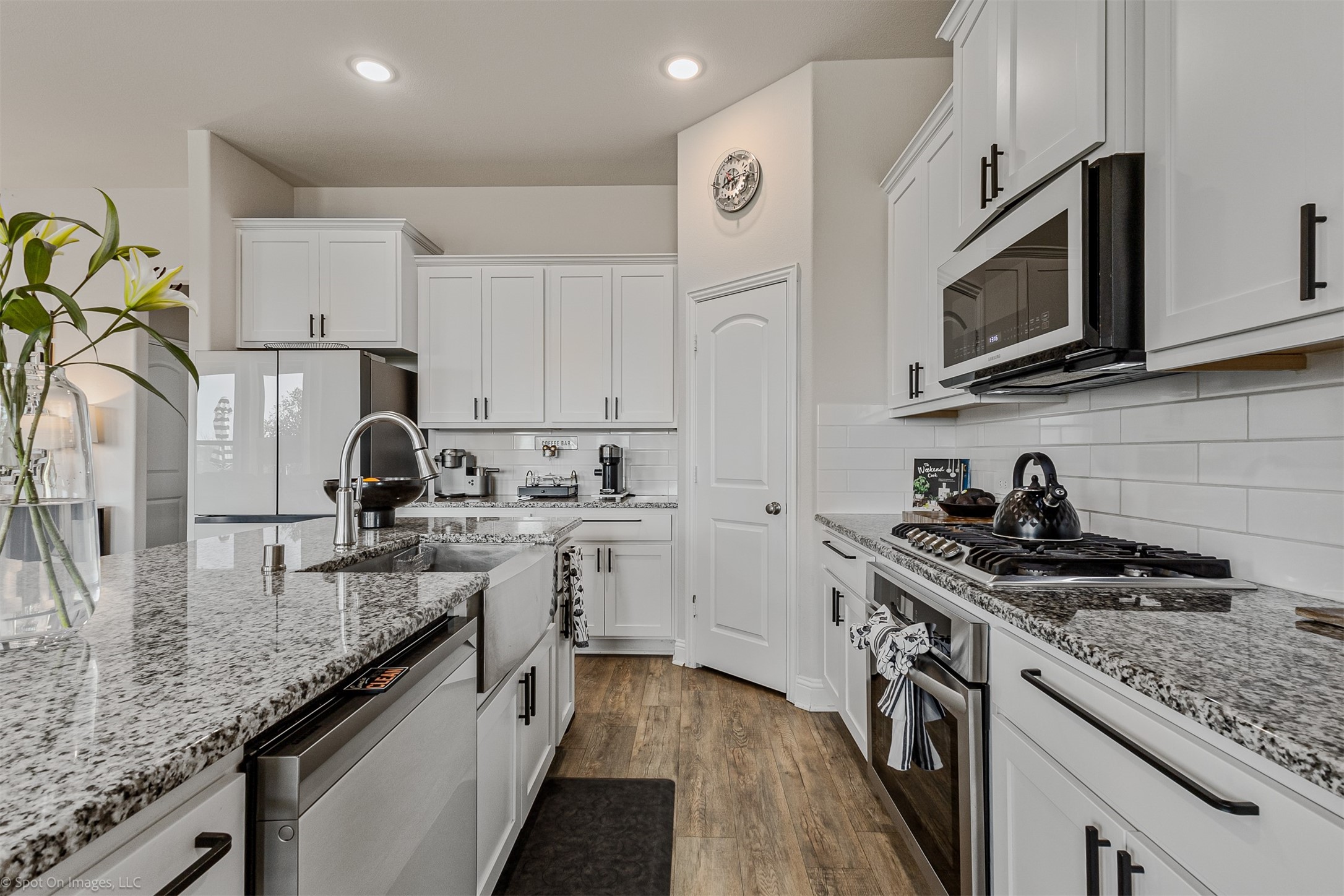 6513 Earley Mesquite TX 75126