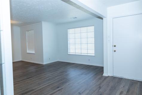 1860 Meadow Valley Lane Dallas TX 75232