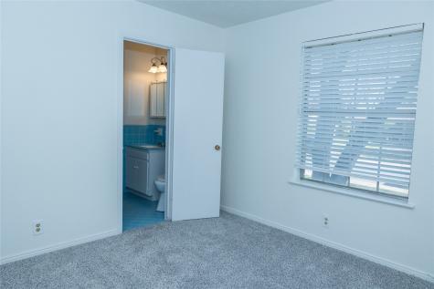 1860 Meadow Valley Lane Dallas TX 75232