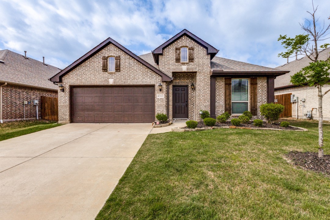 4312 Evening Sun Drive Mesquite TX 75181