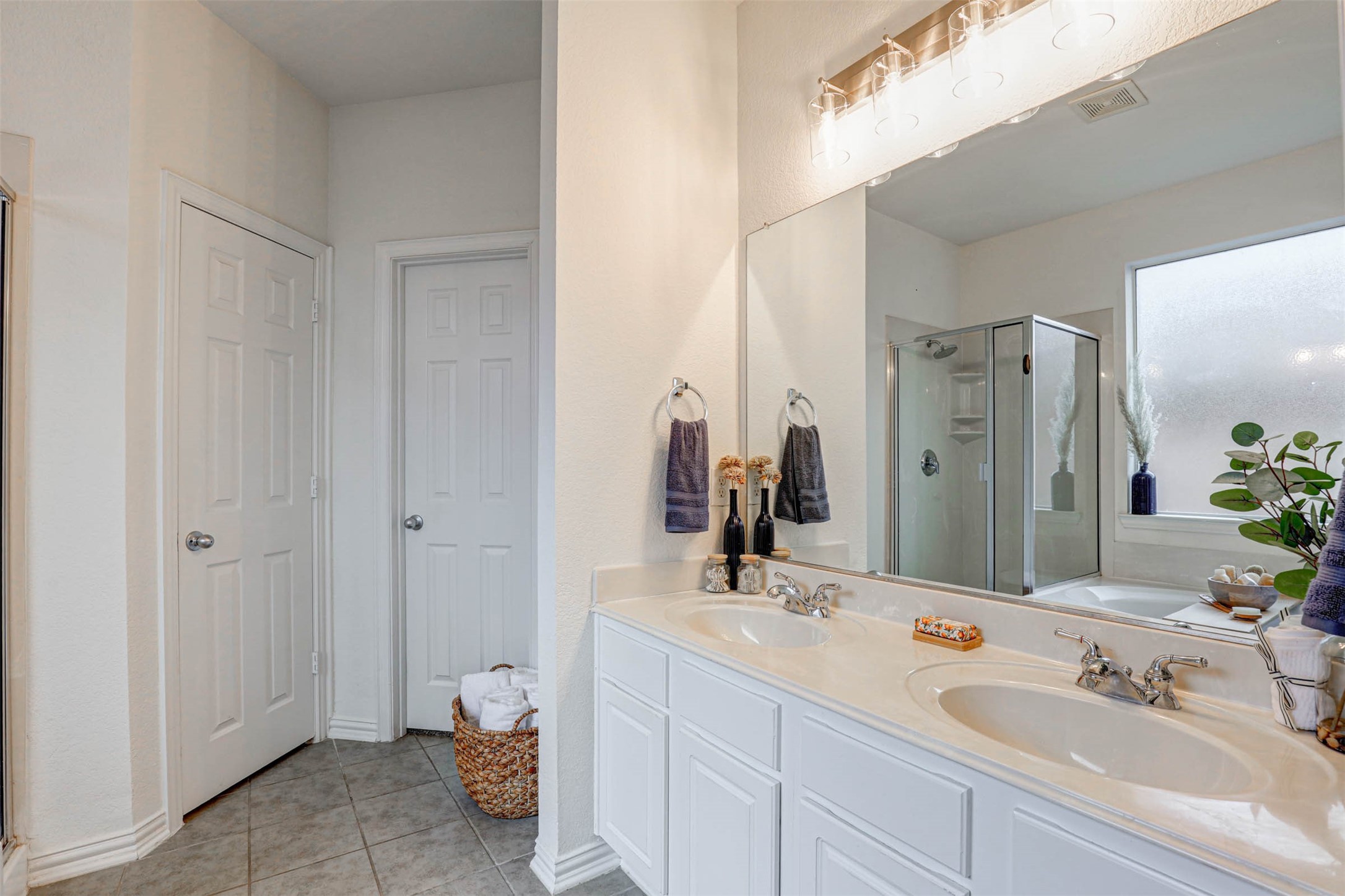 3225 Chesington Drive Fort Worth TX 76137