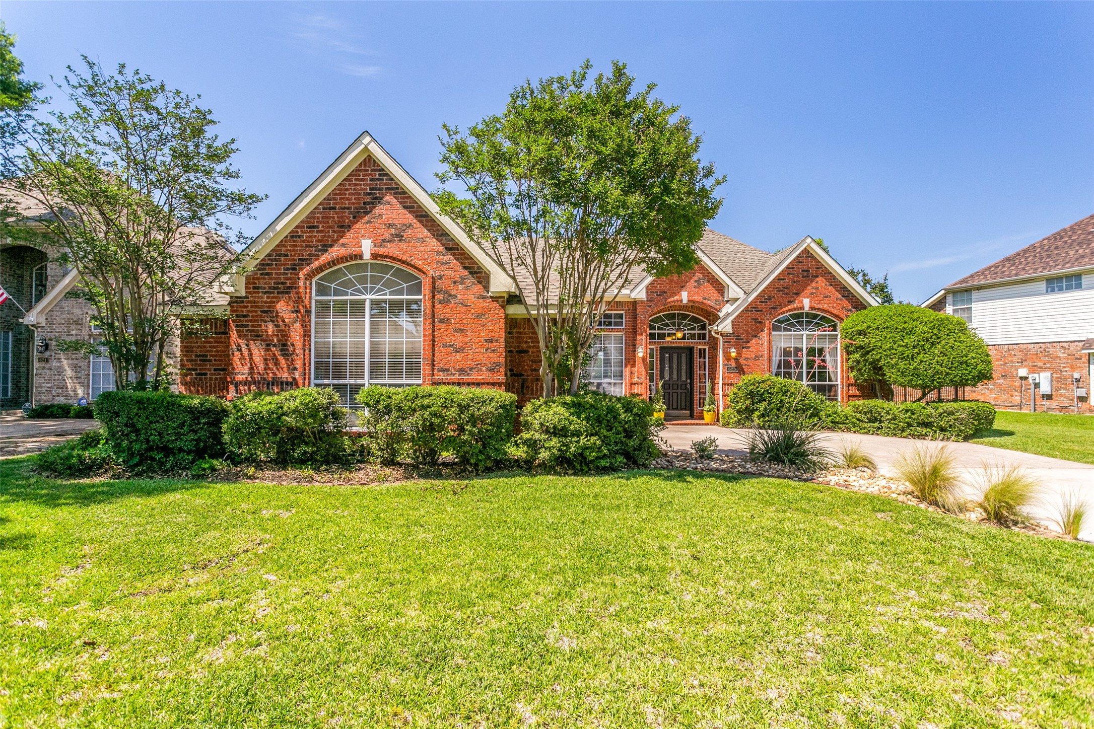 625 Palm Desert Drive Garland TX 75044