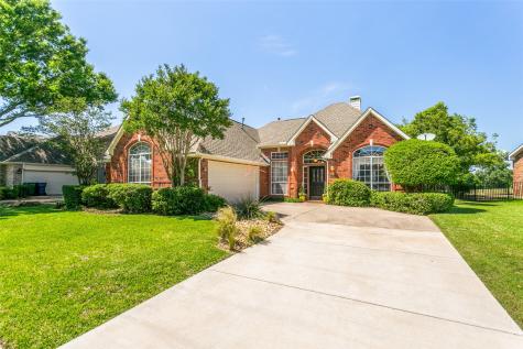 625 Palm Desert Drive Garland TX 75044
