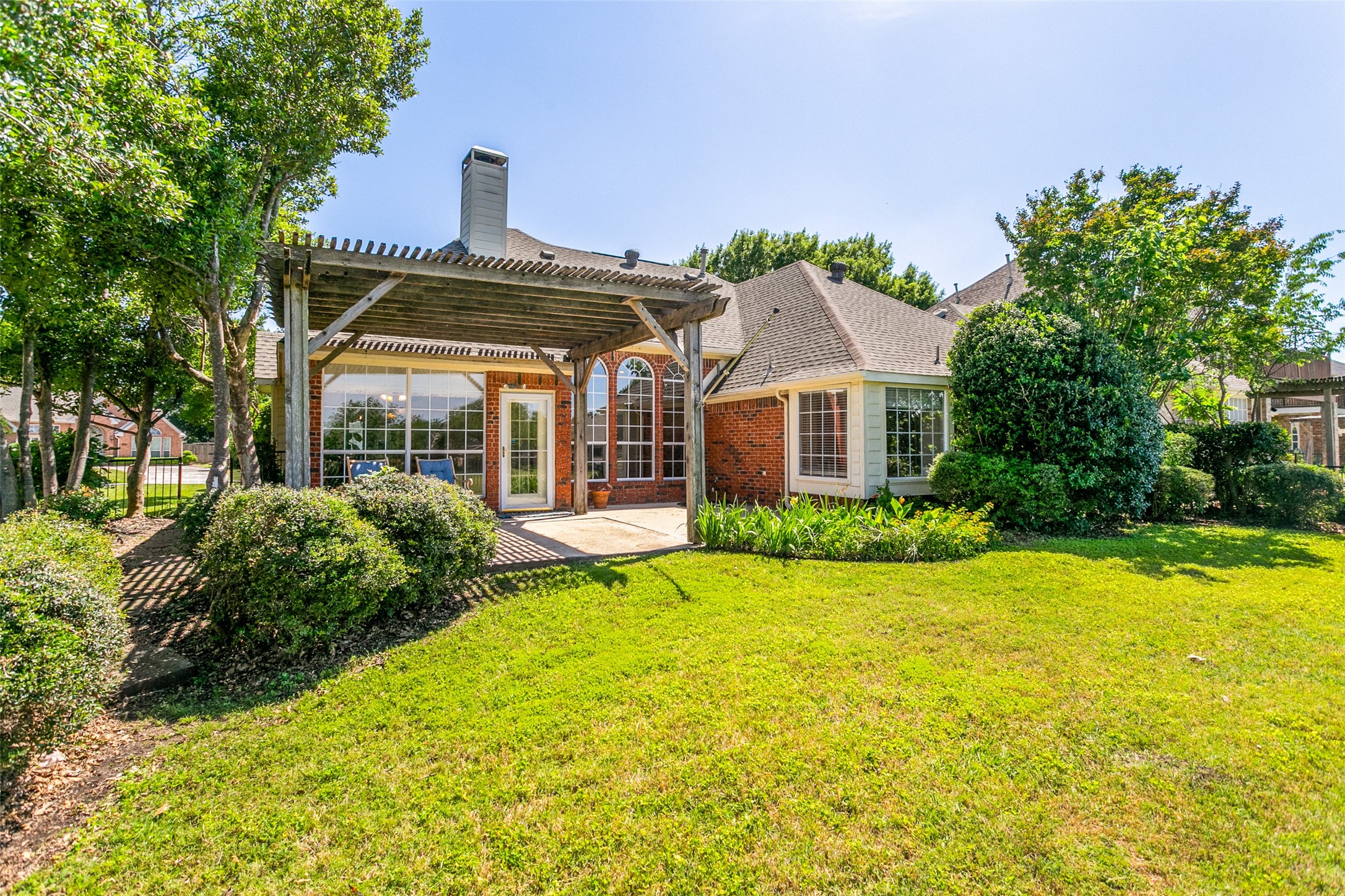 625 Palm Desert Drive Garland TX 75044