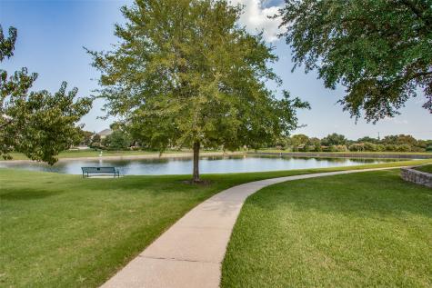 625 Palm Desert Drive Garland TX 75044