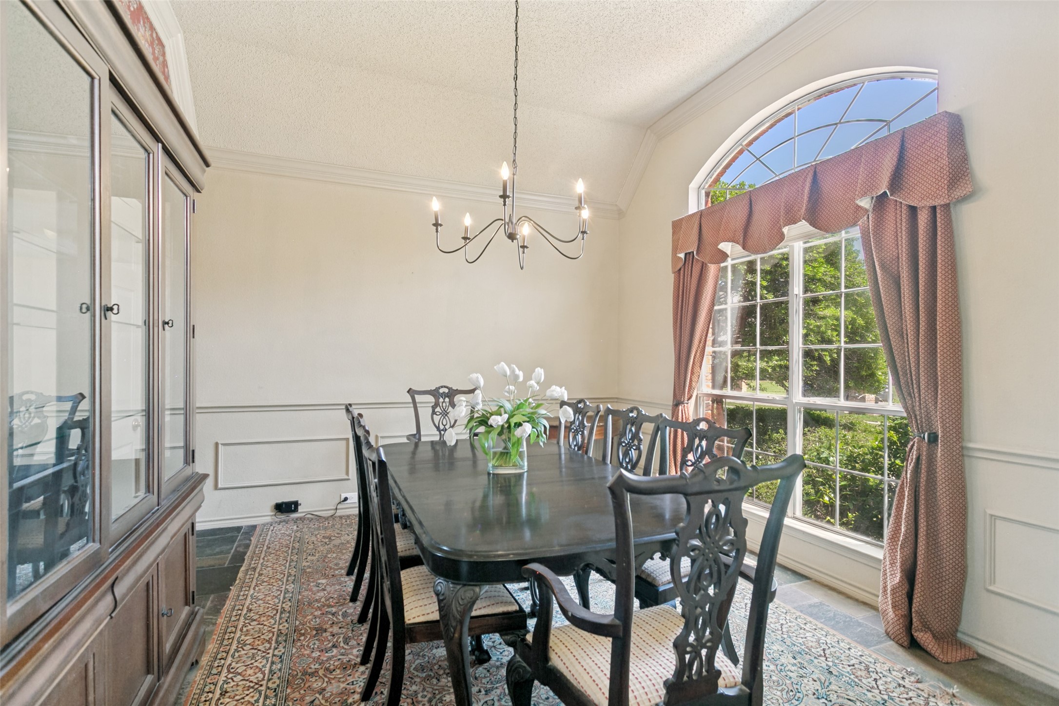 625 Palm Desert Drive Garland TX 75044