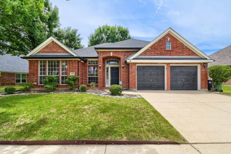 2306 Everton Drive Arlington TX 76001