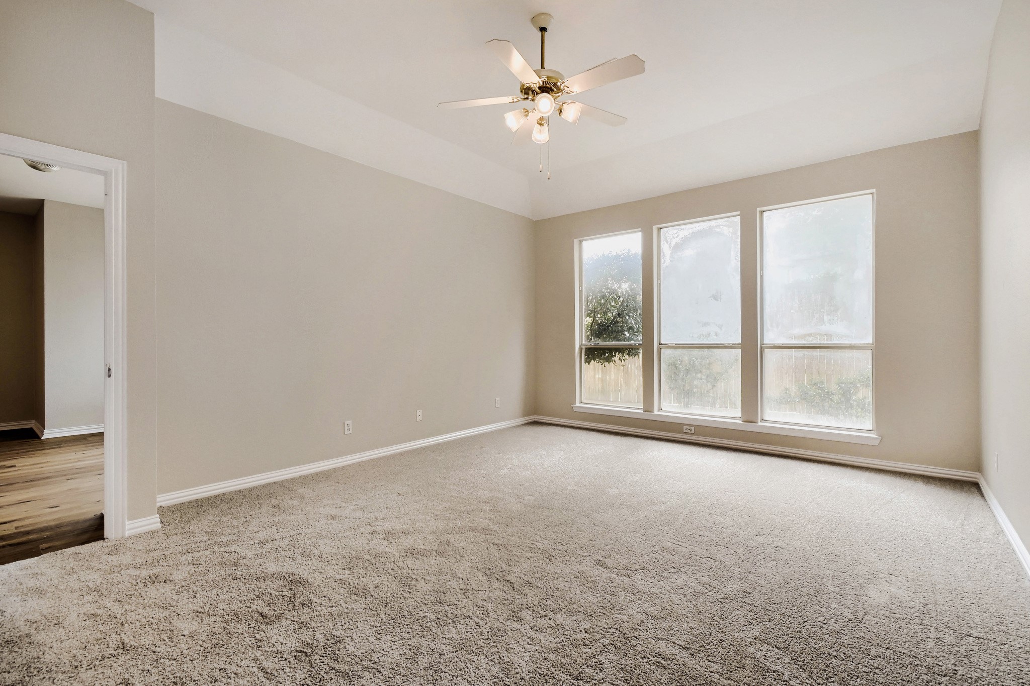 2306 Everton Drive Arlington TX 76001