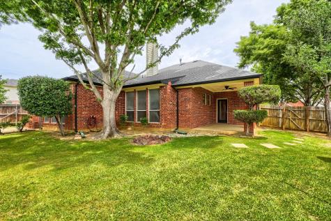 2306 Everton Drive Arlington TX 76001