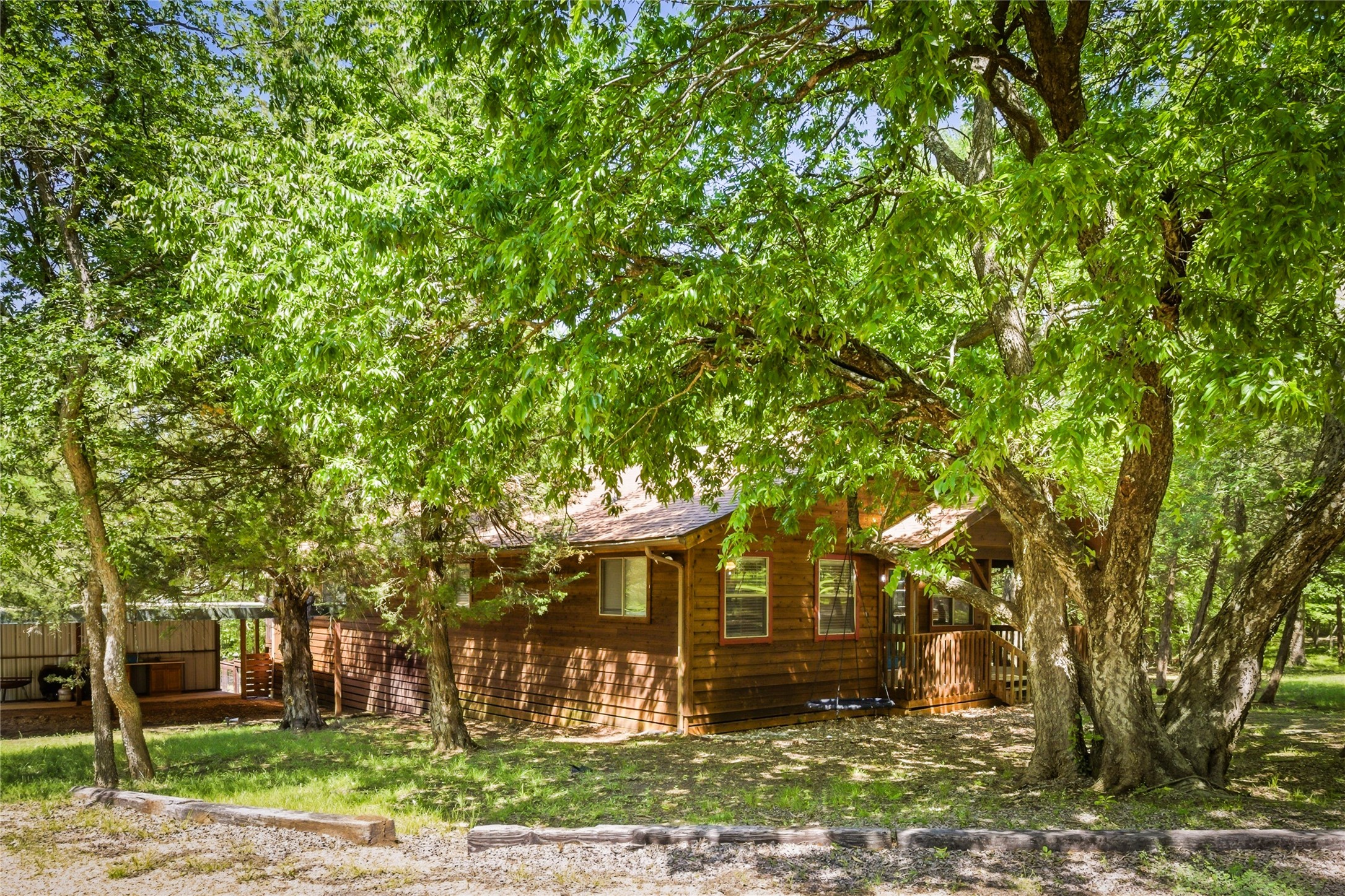 2003 Flowing Wells Road Pottsboro TX 75076
