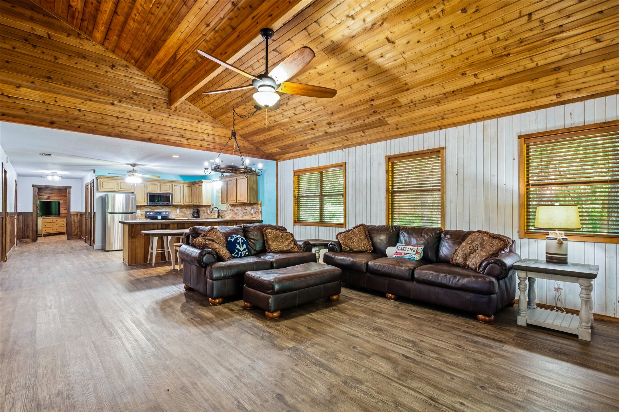 2003 Flowing Wells Road Pottsboro TX 75076