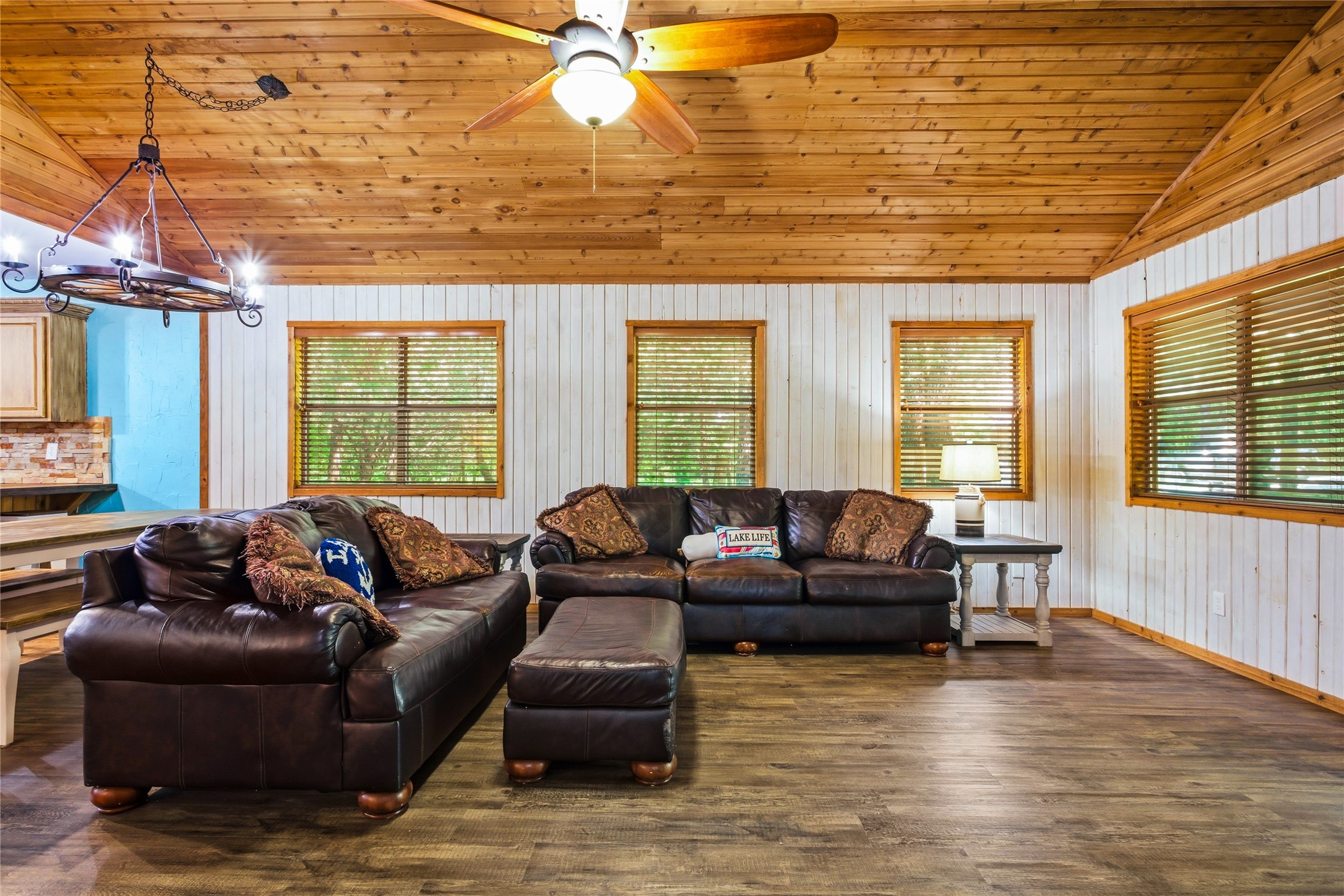 2003 Flowing Wells Road Pottsboro TX 75076